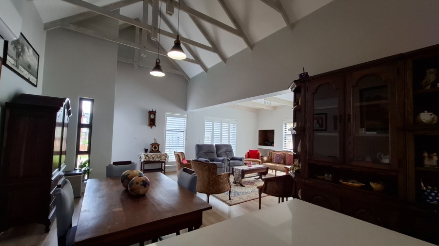 2 Bedroom Property for Sale in Hartland Lifestyle Estate Western Cape